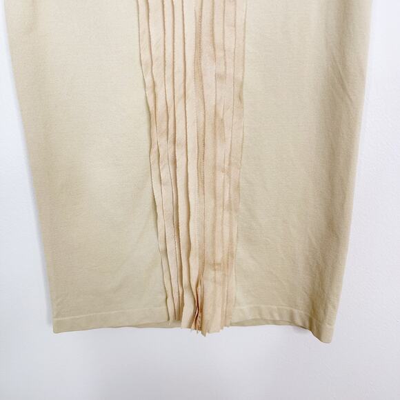 The Limited Medium M Ruffle Cream Nude Front Seamless Camisole Tank Top Stretch - Picture 4 of 5
